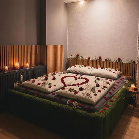 Private-spa Whirlpool, Dusche, Smart Tv, Doppelbett Зюссен