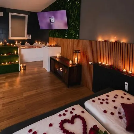 Апартаменты Private-spa Whirlpool, Dusche, Smart Tv, Doppelbett Зюссен